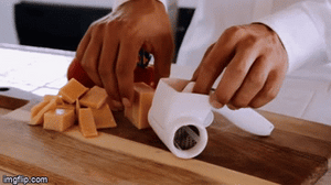 Portable Mill Grinder Handle Roller Cheese Cutter